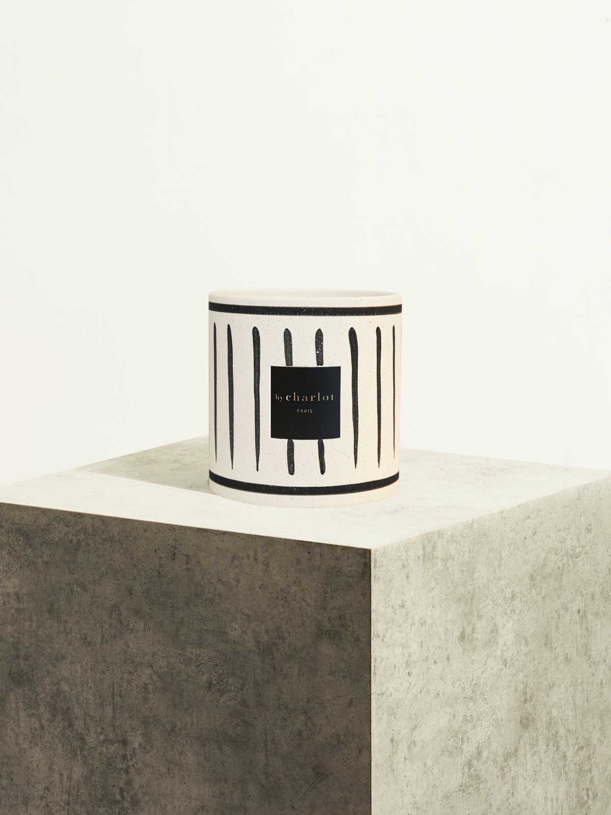 Pot en céramique INI - Noir - 14 cm