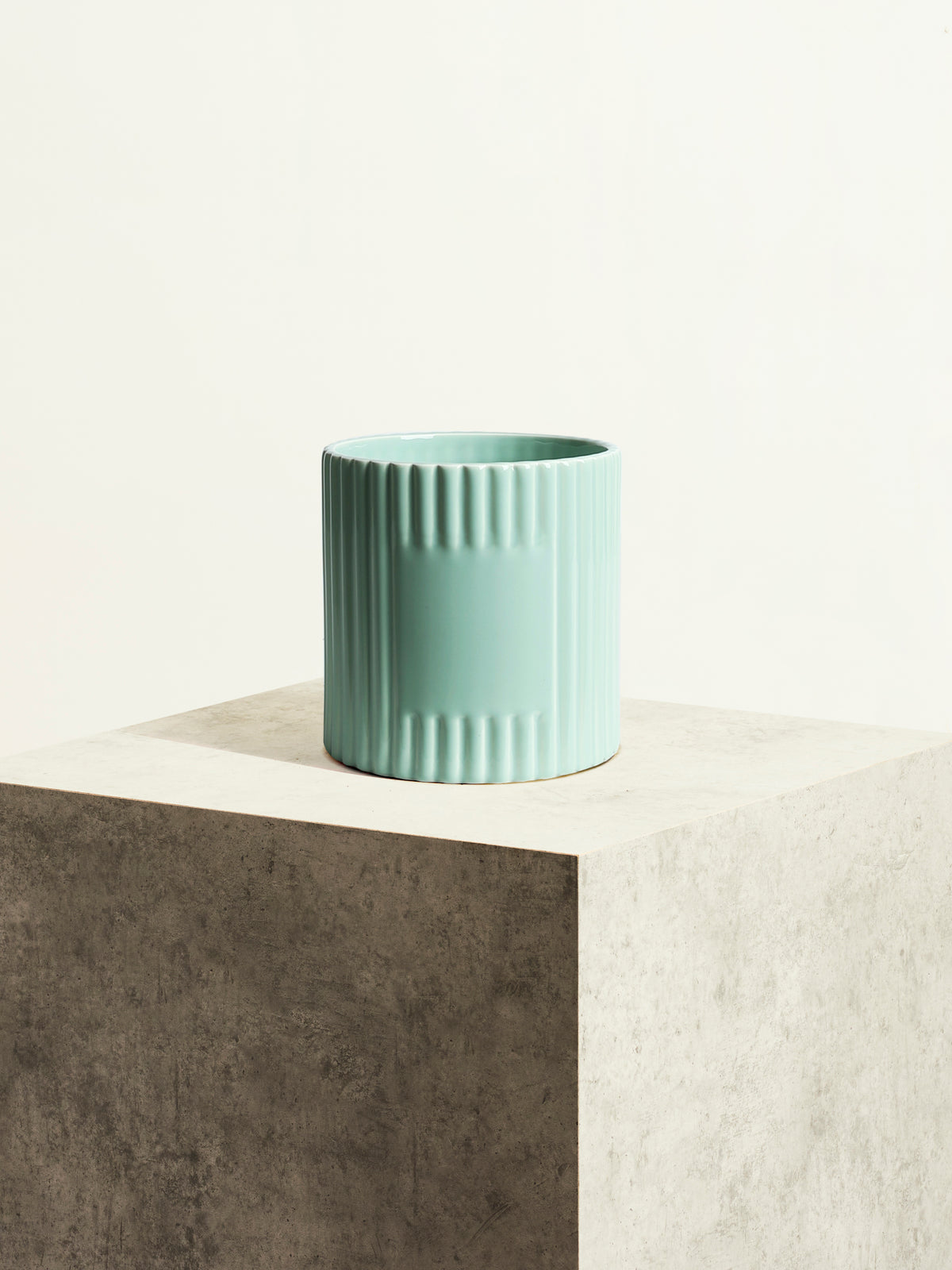 Pot en céramique cannelée - Vert Céladon - 14 cm