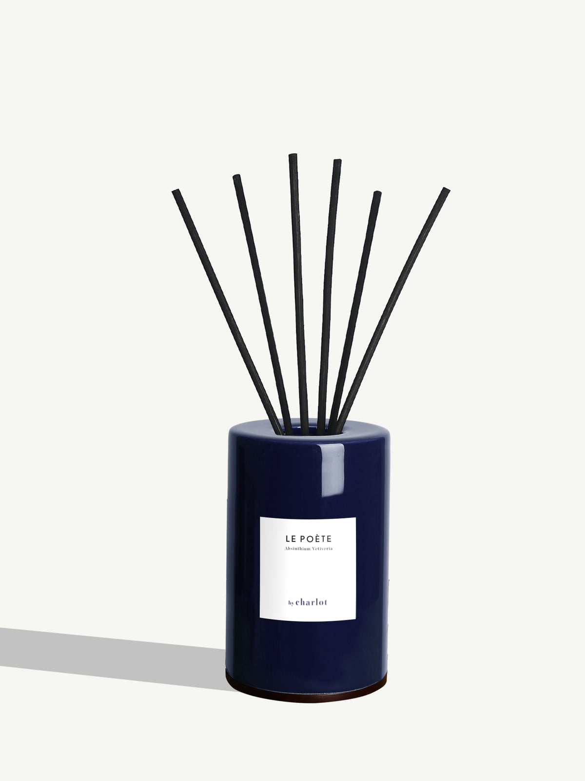 Diffuseur Le Poète, cloche en céramique bleu marine et tiges de rotin