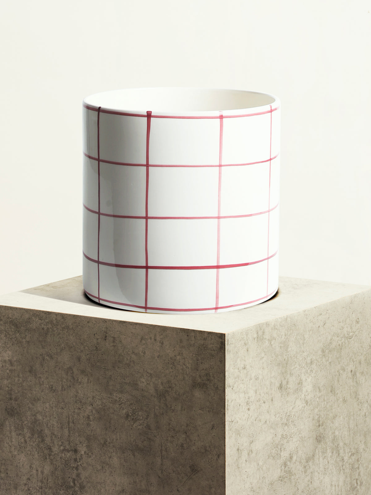 Chequered Ceramic Pot - Blackcurrant Sorbet - 24 cm