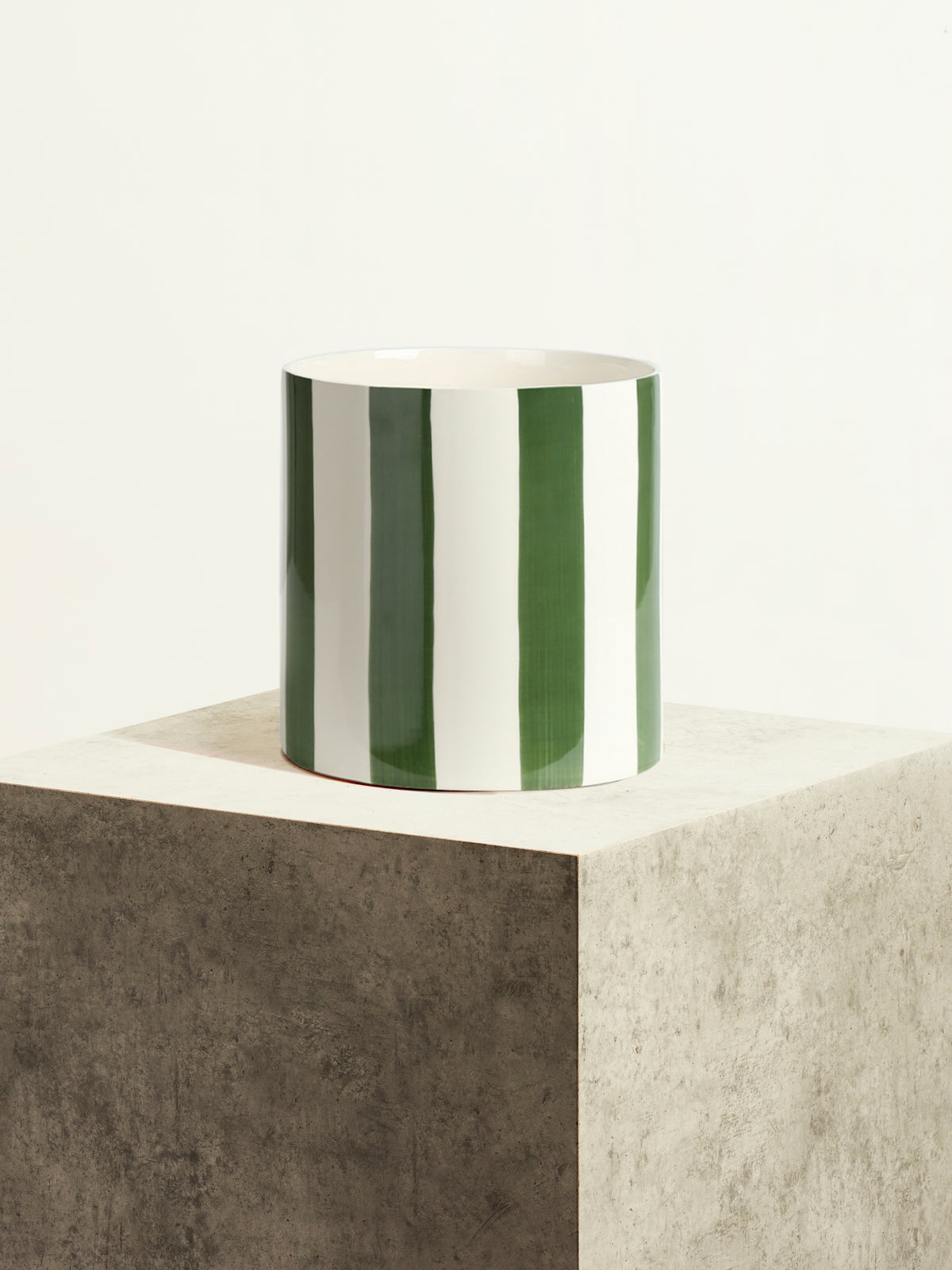 Striped Ceramic Pot - Grass Green - 18 cm