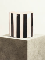 Pot en céramique rayée - Noir réglisse - 24 cm